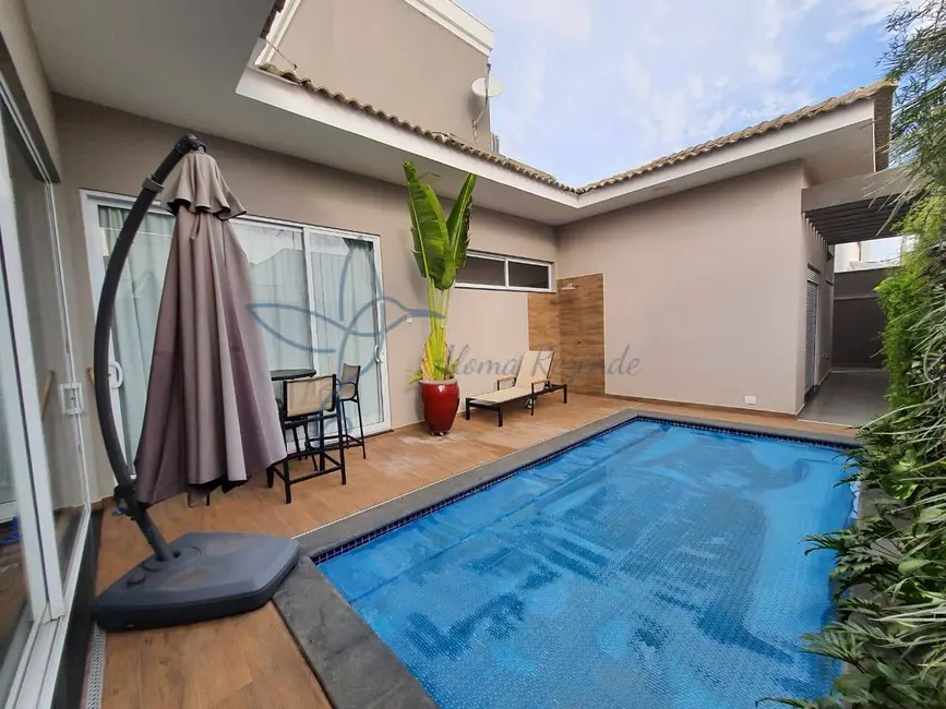 Foto 3 de Casa de Condomínio com 3 quartos à venda, 221m2 em Residencial Villaggio II, Bauru - SP