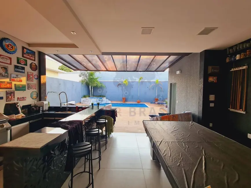 Foto 6 de Casa de Condomínio com 3 quartos à venda, 250m2 em Piratininga - SP