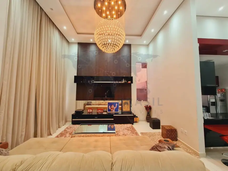 Foto 8 de Casa de Condomínio com 3 quartos à venda, 250m2 em Piratininga - SP