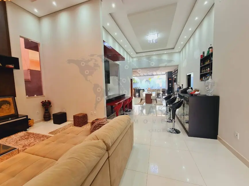 Foto 9 de Casa de Condomínio com 3 quartos à venda, 250m2 em Piratininga - SP