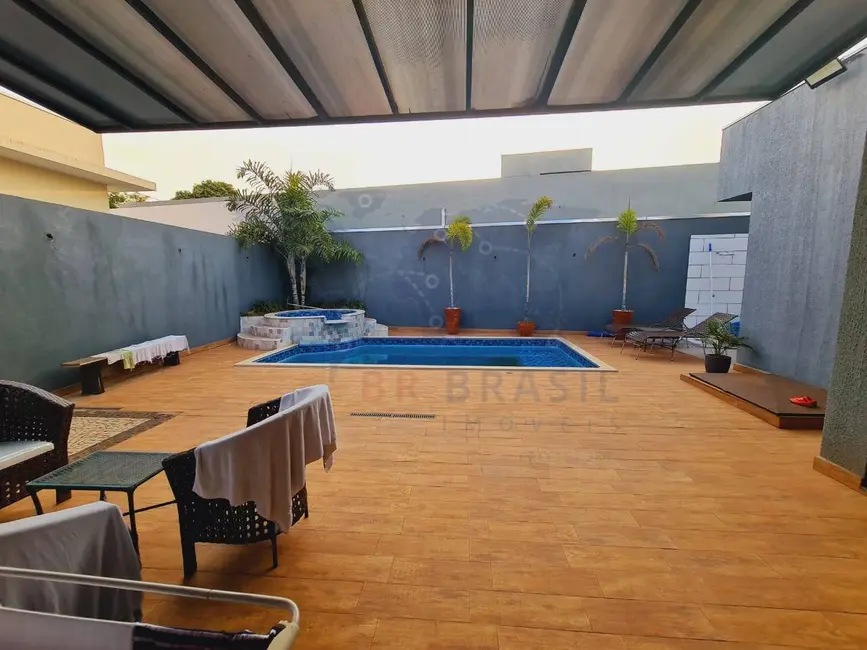 Foto 5 de Casa de Condomínio com 3 quartos à venda, 250m2 em Piratininga - SP