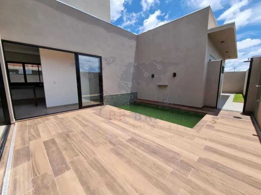 Foto 2 de Casa de Condomínio com 3 quartos à venda, 300m2 em Piratininga - SP