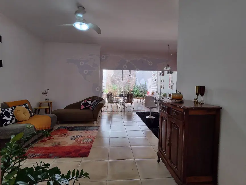 Foto 8 de Casa com 2 quartos à venda, 200m2 em Vila Souto, Bauru - SP