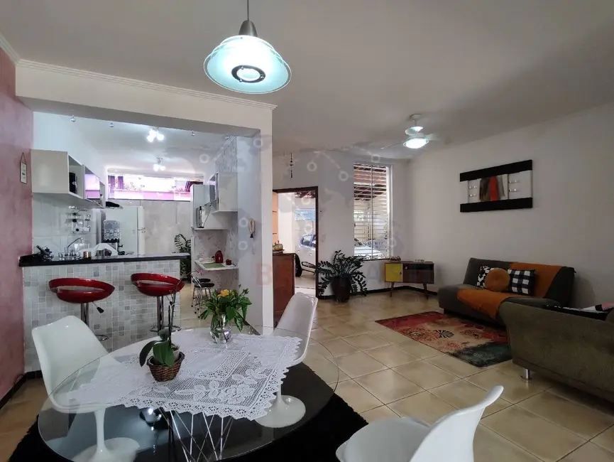 Foto 7 de Casa com 2 quartos à venda, 200m2 em Vila Souto, Bauru - SP