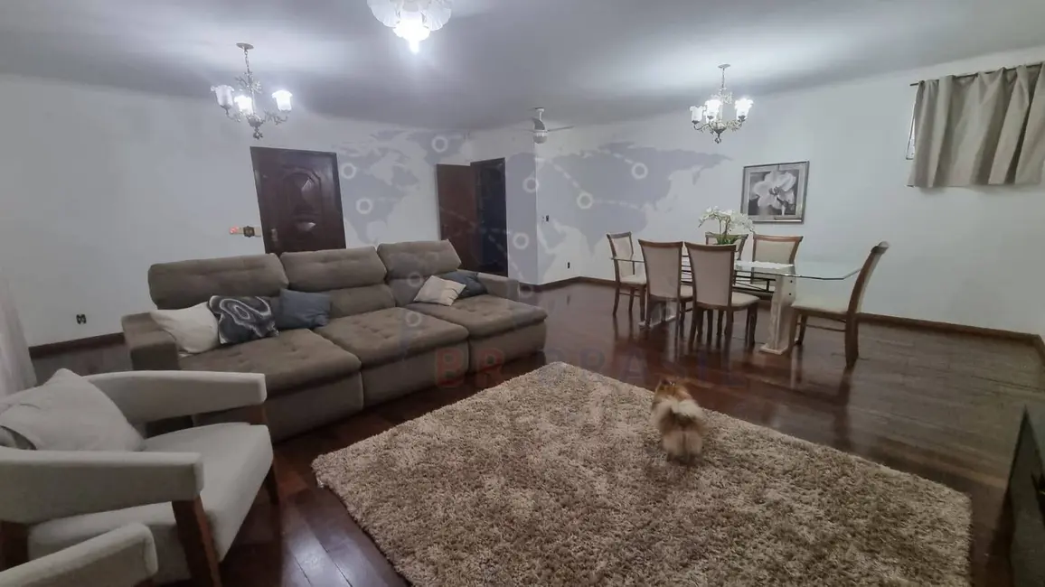 Foto 1 de Casa com 3 quartos à venda, 303m2 em Jardim Marambá, Bauru - SP