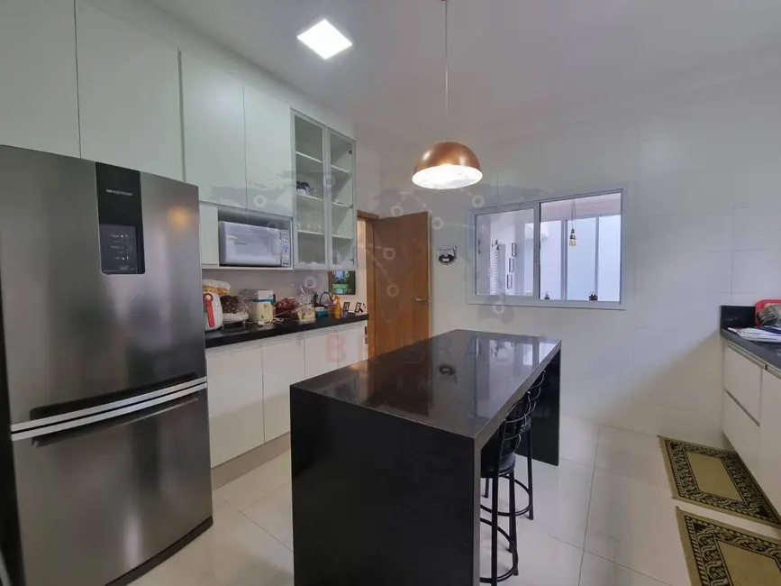 Foto 8 de Casa de Condomínio com 3 quartos à venda, 374m2 em Bauru - SP