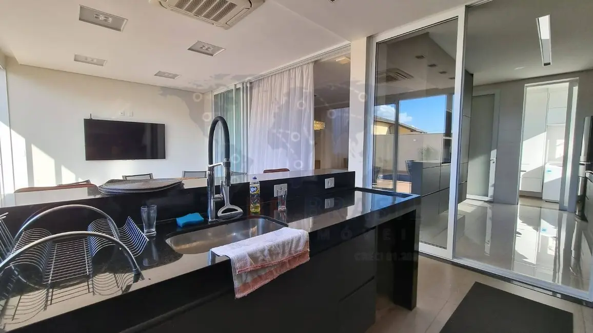 Foto 9 de Casa de Condomínio com 4 quartos à venda, 360m2 em Residencial Villaggio II, Bauru - SP