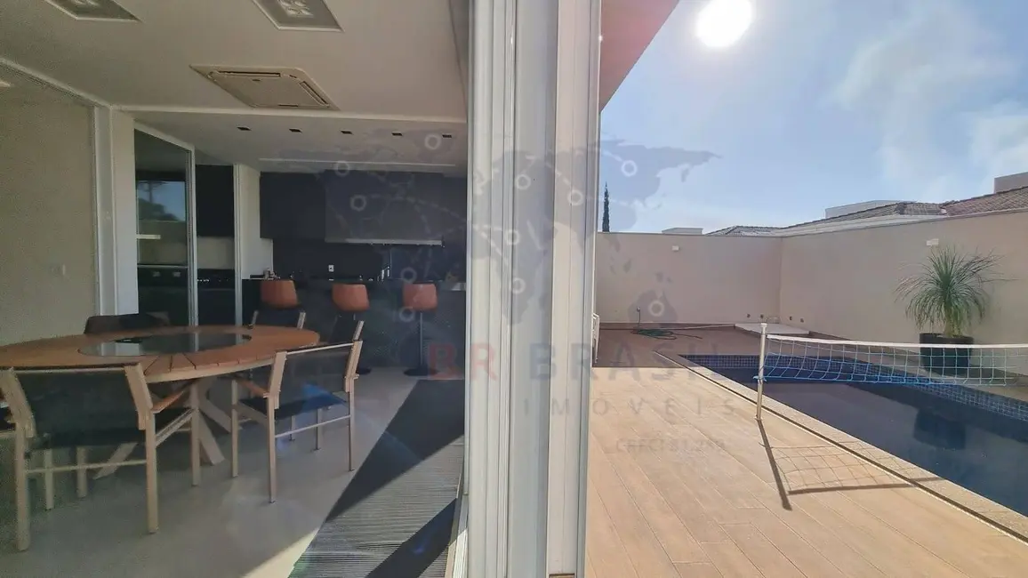 Foto 5 de Casa de Condomínio com 4 quartos à venda, 360m2 em Residencial Villaggio II, Bauru - SP