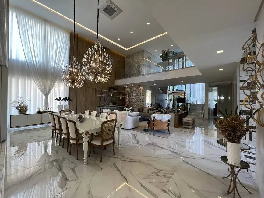 Casa de Condomínio com 5 quartos à venda, 900m2 em Residencial Lago Sul, Bauru - SP - imagem 8 Foto 8 de Casa de Condomínio com 5 quartos à venda, 900m2 em Residencial Lago Sul, Bauru - SP