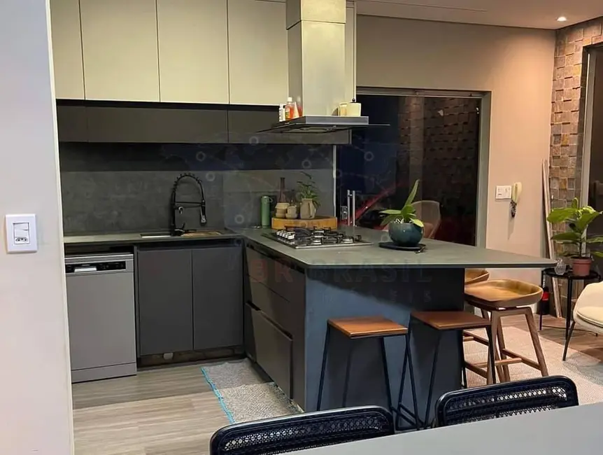 Casa com 3 quartos à venda, 200m2 em Núcleo Habitacional Mary Dota, Bauru - SP - imagem 5 Foto 5 de Casa com 3 quartos à venda, 200m2 em Núcleo Habitacional Mary Dota, Bauru - SP