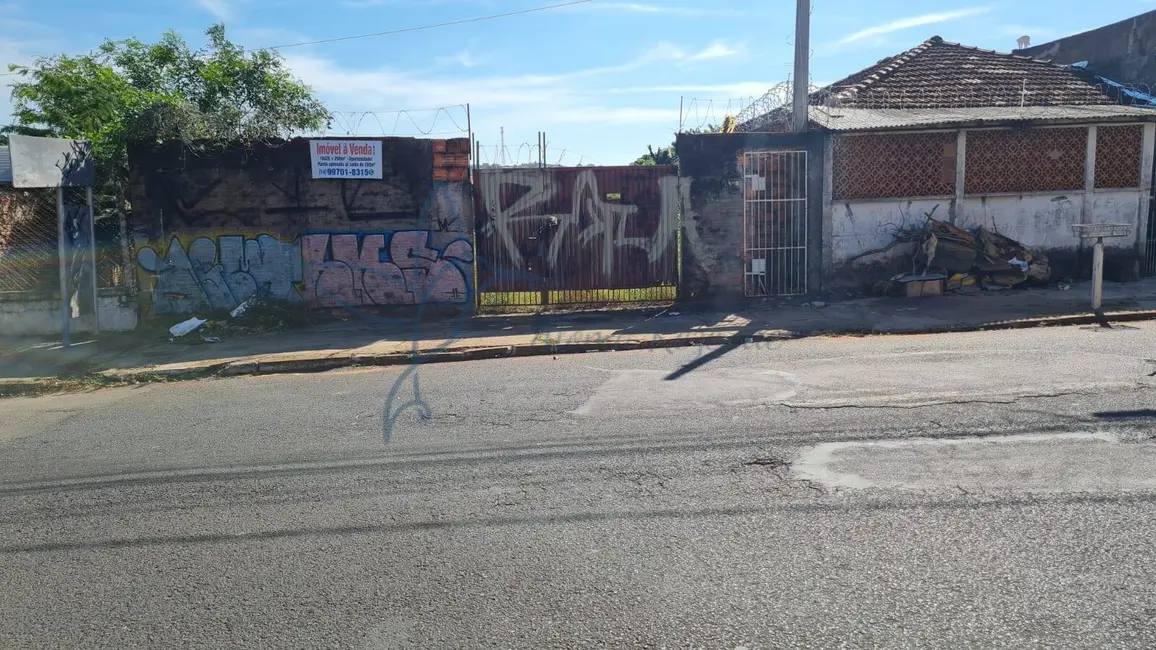 Foto 1 de Terreno / Lote à venda, 250m2 em Vila Bela, Bauru - SP