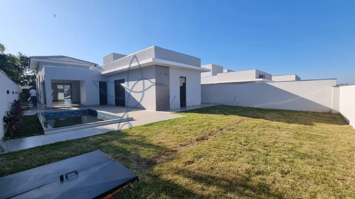 Foto 4 de Casa de Condomínio com 3 quartos à venda, 450m2 em Piratininga - SP