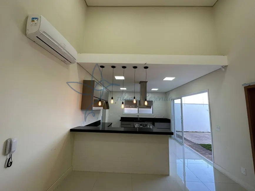 Foto 5 de Casa de Condomínio com 4 quartos à venda em Piratininga - SP