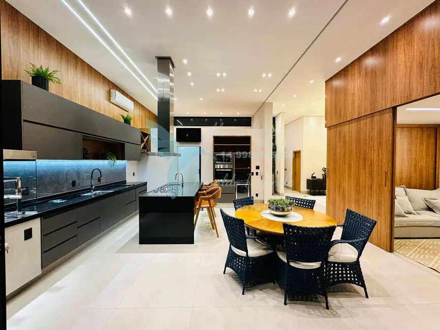 Foto 9 de Casa com 3 quartos à venda, 300m2 em Jardim Colonial, Bauru - SP