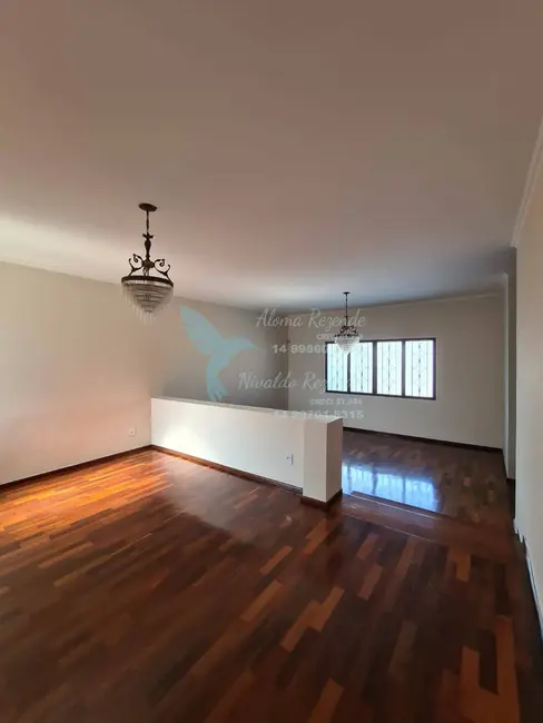 Foto 2 de Casa com 5 quartos à venda, 400m2 em Bauru - SP