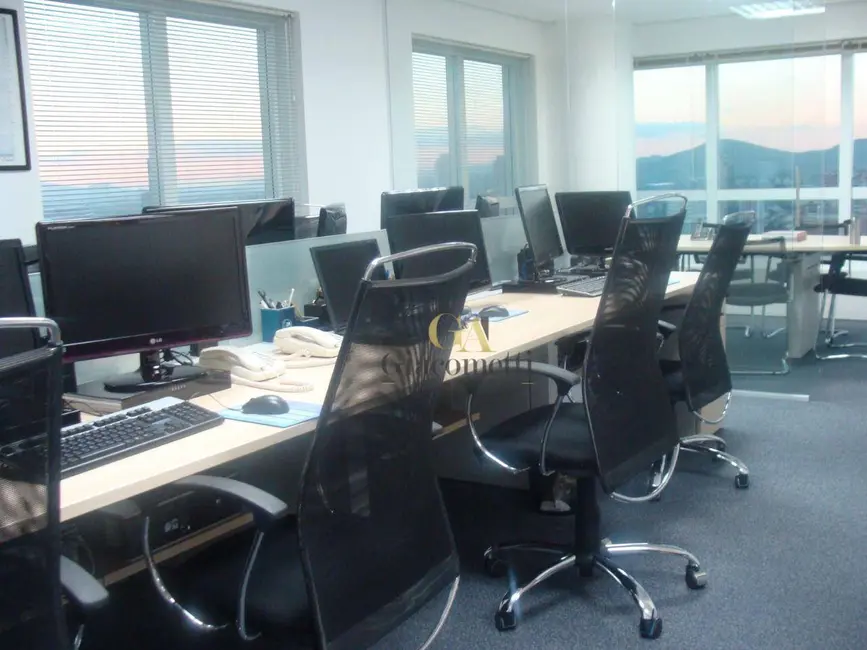 Foto 4 de Sala Comercial à venda, 50m2 em Alphaville Industrial, Barueri - SP