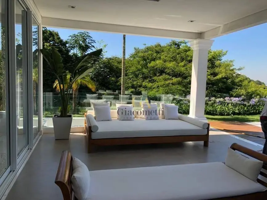 Casa de Condomínio com 5 quartos à venda, 1000m2 em Tamboré, Santana De Parnaiba - SP - imagem 7 Foto 7 de Casa de Condomínio com 5 quartos à venda, 1000m2 em Tamboré, Santana De Parnaiba - SP