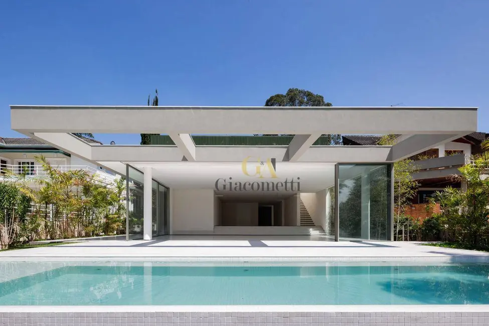 Casa de Condomínio com 5 quartos à venda, 950m2 em Tamboré, Santana De Parnaiba - SP - imagem 3 Foto 3 de Casa de Condomínio com 5 quartos à venda, 950m2 em Tamboré, Santana De Parnaiba - SP