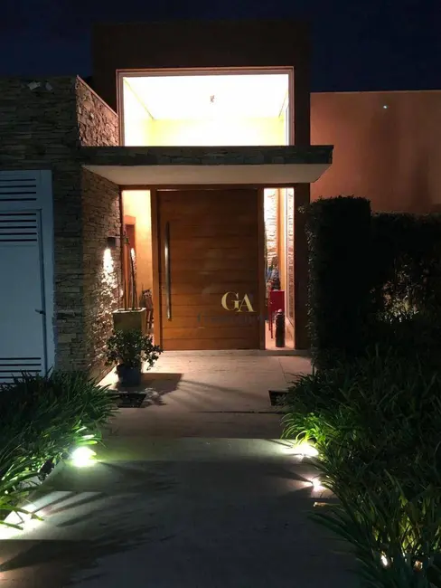 Casa de Condomínio com 5 quartos à venda, 1596m2 em Tamboré, Santana De Parnaiba - SP - imagem 3 Foto 3 de Casa de Condomínio com 5 quartos à venda, 1596m2 em Tamboré, Santana De Parnaiba - SP