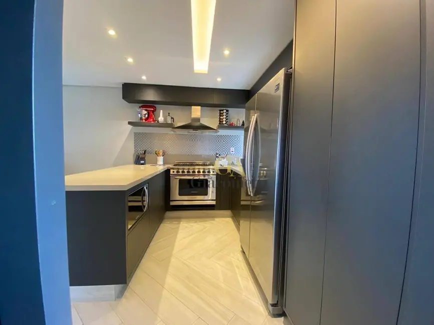 Foto 3 de Apartamento com 3 quartos à venda, 184m2 em Barueri - SP