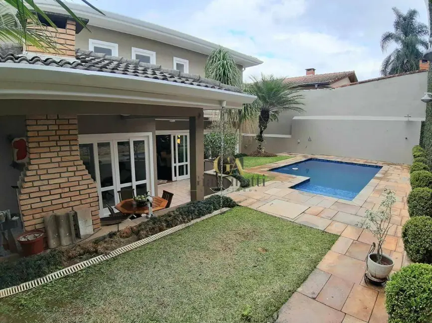 Foto 3 de Casa de Condomínio com 4 quartos à venda, 420m2 em Santana De Parnaiba - SP