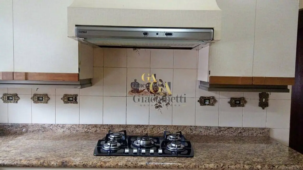 Casa de Condomínio com 11 quartos à venda, 2404m2 em Barueri - SP - imagem 5 Foto 5 de Casa de Condomínio com 11 quartos à venda, 2404m2 em Barueri - SP