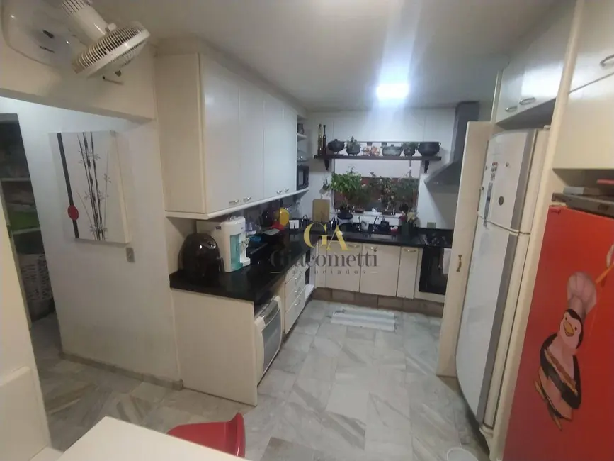 Foto 6 de Casa de Condomínio com 4 quartos à venda, 300m2 em Alphaville, Santana De Parnaiba - SP