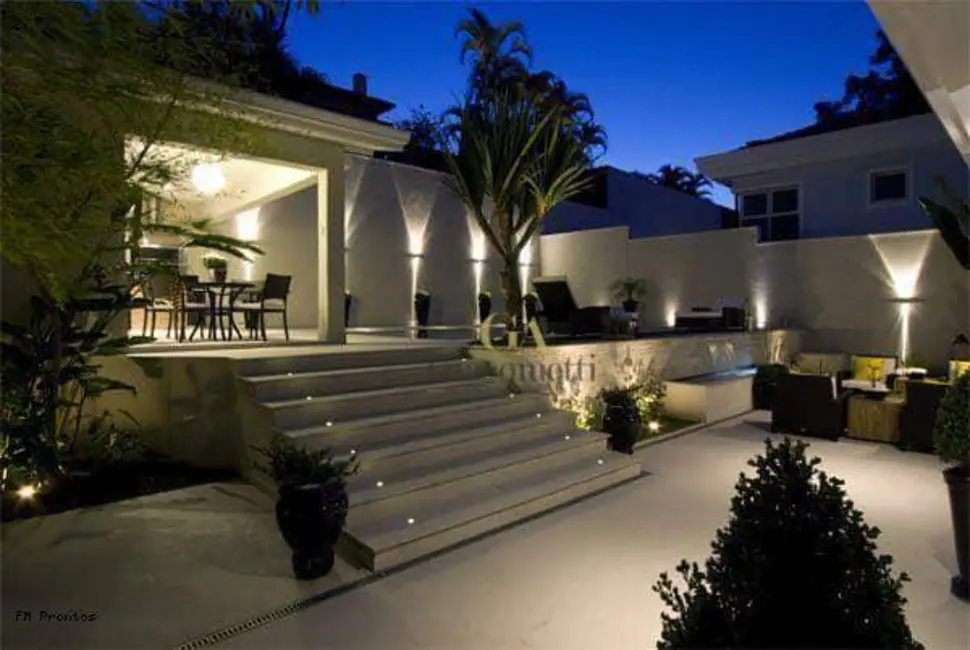 Casa de Condomínio com 4 quartos à venda, 560m2 em Barueri - SP - imagem 4 Foto 4 de Casa de Condomínio com 4 quartos à venda, 560m2 em Barueri - SP