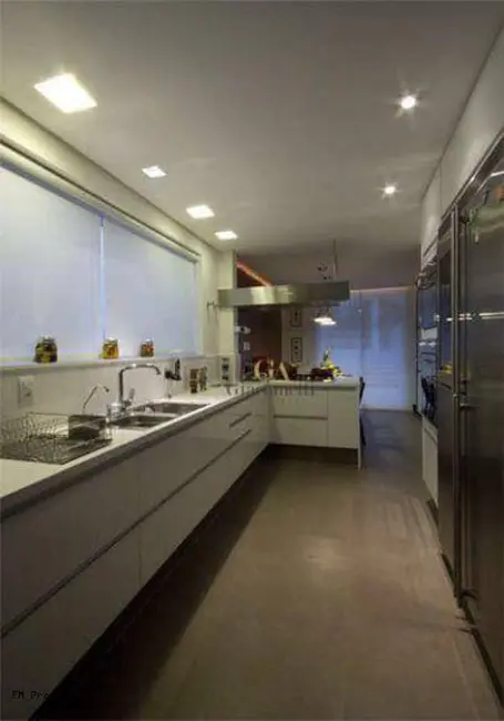 Casa de Condomínio com 4 quartos à venda, 560m2 em Barueri - SP - imagem 9 Foto 9 de Casa de Condomínio com 4 quartos à venda, 560m2 em Barueri - SP