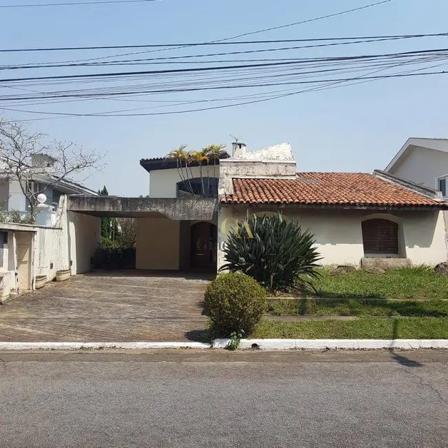 Foto 1 de Casa de Condomínio com 3 quartos à venda e para alugar, 560m2 em Barueri - SP