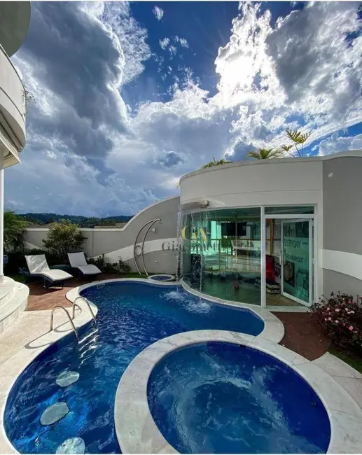 Casa de Condomínio com 4 quartos à venda, 420m2 em Tamboré, Santana De Parnaiba - SP - imagem 4 Foto 4 de Casa de Condomínio com 4 quartos à venda, 420m2 em Tamboré, Santana De Parnaiba - SP