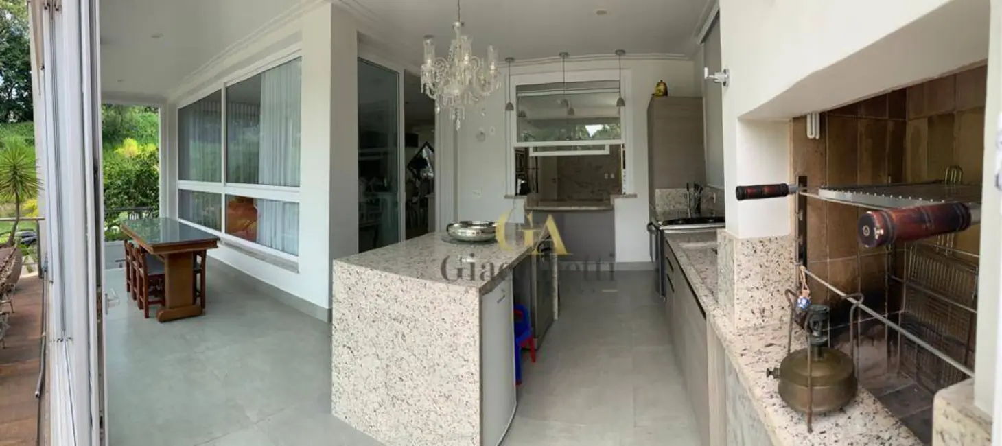 Casa de Condomínio com 4 quartos à venda, 460m2 em Tamboré, Barueri - SP - imagem 4 Foto 4 de Casa de Condomínio com 4 quartos à venda, 460m2 em Tamboré, Barueri - SP