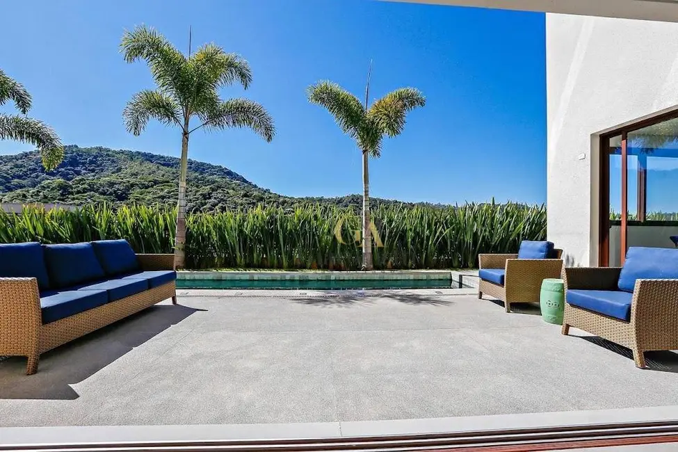 Casa de Condomínio com 4 quartos à venda, 520m2 em Tamboré, Santana De Parnaiba - SP - imagem 4 Foto 4 de Casa de Condomínio com 4 quartos à venda, 520m2 em Tamboré, Santana De Parnaiba - SP