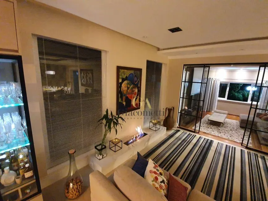 Foto 8 de Casa de Condomínio com 4 quartos à venda, 555m2 em Morada das Flores (Aldeia da Serra), Santana De Parnaiba - SP