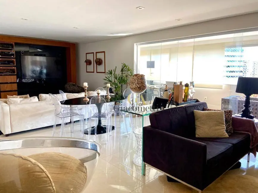 Foto 3 de Apartamento com 4 quartos à venda, 172m2 em Jardim Londrina, São Paulo - SP