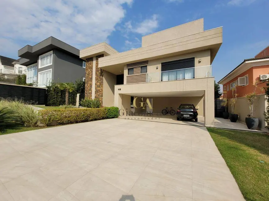 Foto 3 de Casa de Condomínio com 5 quartos à venda, 900m2 em Santana De Parnaiba - SP