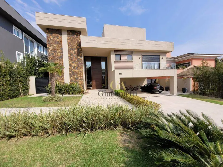 Foto 1 de Casa de Condomínio com 5 quartos à venda, 900m2 em Santana De Parnaiba - SP