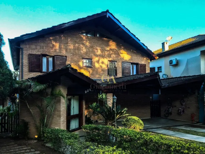 Foto 2 de Casa de Condomínio com 5 quartos à venda, 900m2 em Morada dos Pinheiros (Aldeia da Serra), Santana De Parnaiba - SP