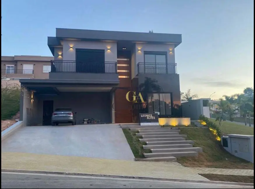 Foto 1 de Casa de Condomínio com 3 quartos à venda, 441m2 em Santana De Parnaiba - SP