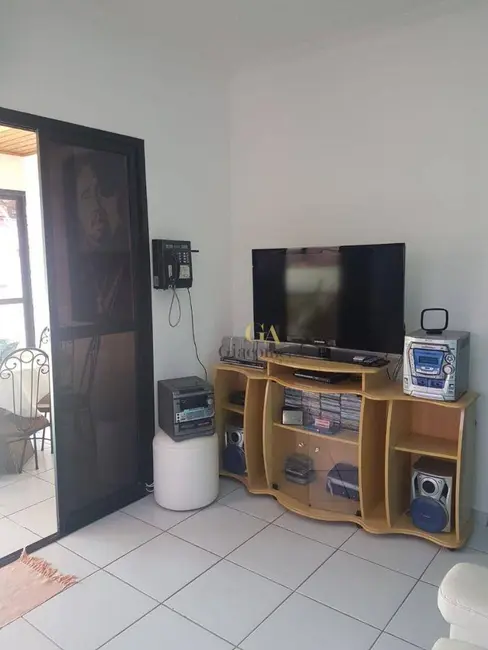 Cobertura com 3 quartos à venda, 220m2 em Guaruja - SP - imagem 5 Foto 5 de Cobertura com 3 quartos à venda, 220m2 em Guaruja - SP