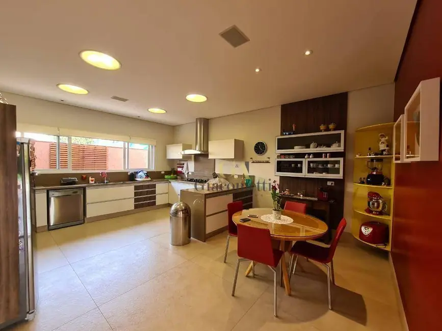 Casa de Condomínio com 5 quartos à venda, 1596m2 em Tamboré, Santana De Parnaiba - SP - imagem 9 Foto 9 de Casa de Condomínio com 5 quartos à venda, 1596m2 em Tamboré, Santana De Parnaiba - SP