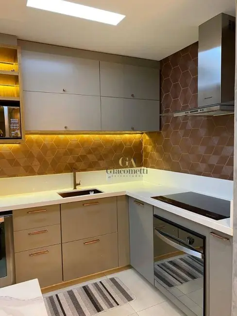 Foto 8 de Apartamento com 2 quartos à venda, 60m2 em Jardim Tupanci, Barueri - SP