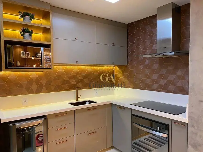 Foto 6 de Apartamento com 2 quartos à venda, 60m2 em Jardim Tupanci, Barueri - SP