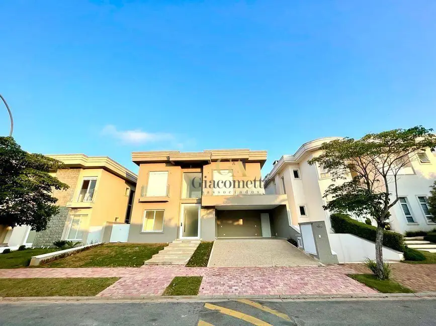 Foto 1 de Casa de Condomínio com 4 quartos à venda, 450m2 em Santana De Parnaiba - SP