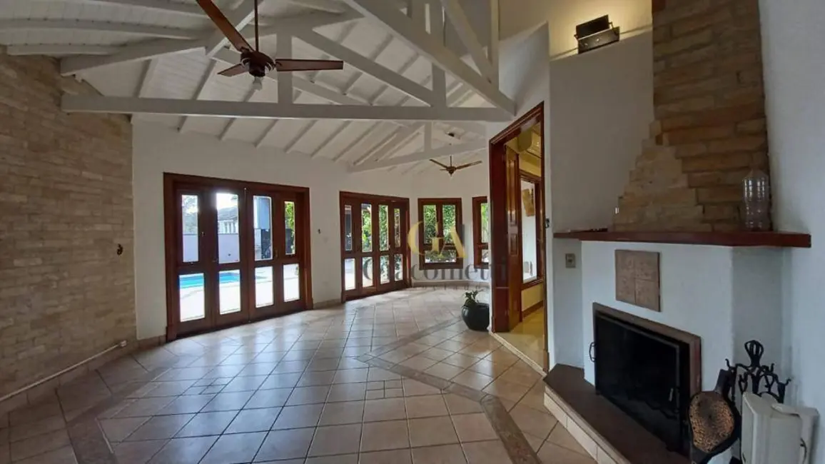 Casa de Condomínio com 5 quartos à venda, 476m2 em Santana De Parnaiba - SP - imagem 3 Foto 3 de Casa de Condomínio com 5 quartos à venda, 476m2 em Santana De Parnaiba - SP