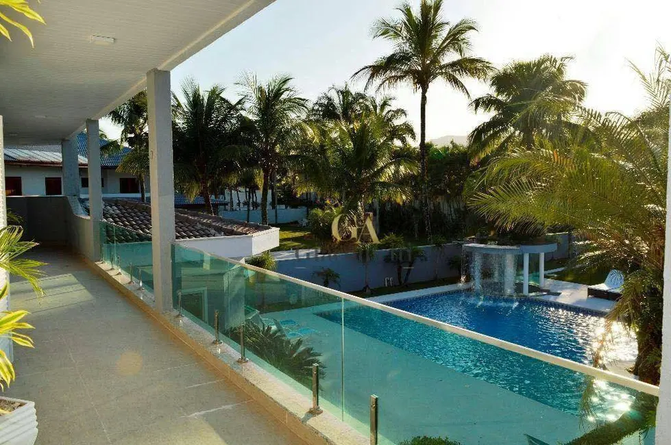 Foto 9 de Casa de Condomínio com 6 quartos à venda, 1500m2 em Barueri - SP