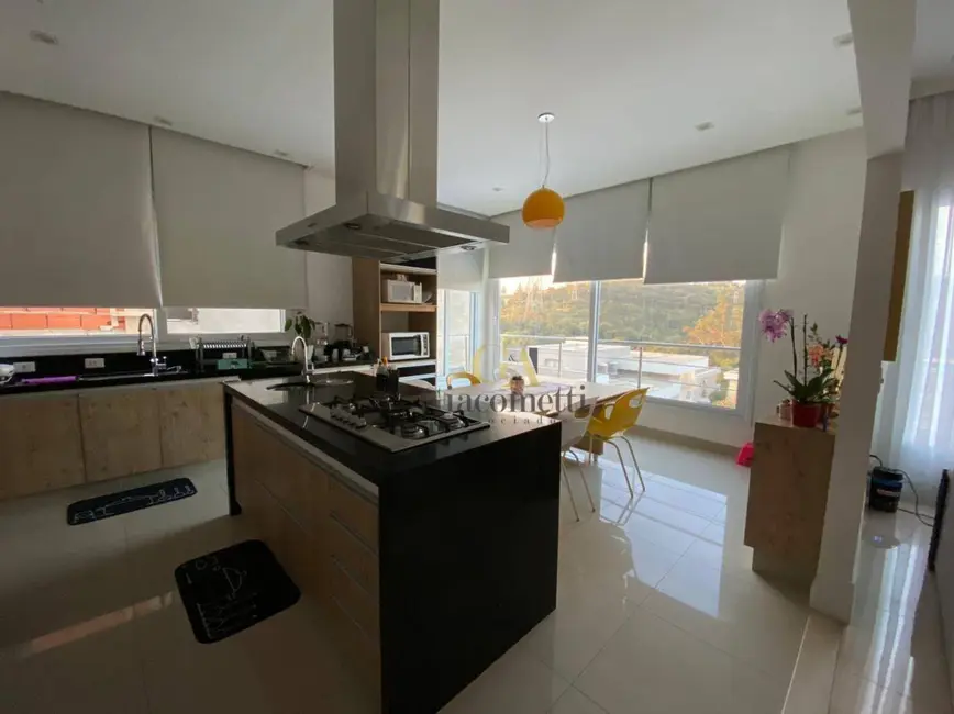 Foto 3 de Casa de Condomínio com 4 quartos à venda, 441m2 em Santana De Parnaiba - SP