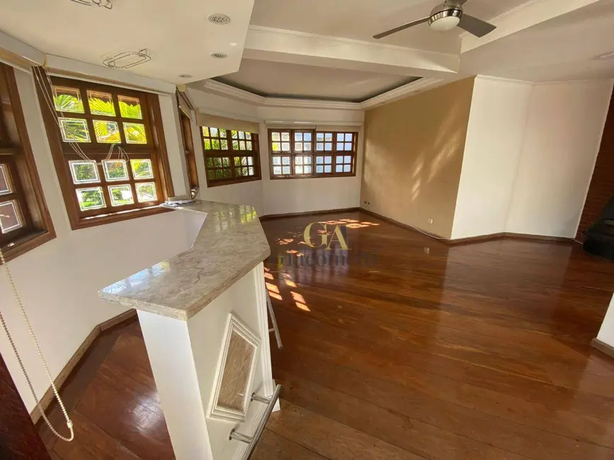 Casa de Condomínio com 5 quartos à venda, 380m2 em Santana De Parnaiba - SP - imagem 4 Foto 4 de Casa de Condomínio com 5 quartos à venda, 380m2 em Santana De Parnaiba - SP