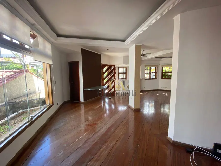 Casa de Condomínio com 5 quartos à venda, 380m2 em Santana De Parnaiba - SP - imagem 5 Foto 5 de Casa de Condomínio com 5 quartos à venda, 380m2 em Santana De Parnaiba - SP