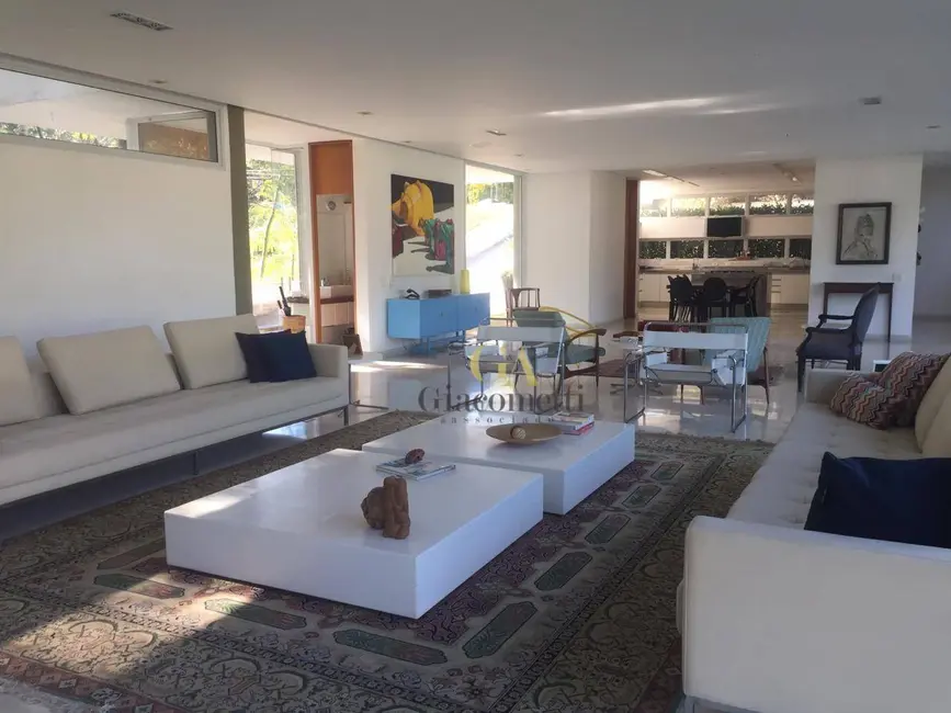 Foto 3 de Casa de Condomínio com 5 quartos à venda e para alugar, 1500m2 em Residencial Tamboré, Barueri - SP